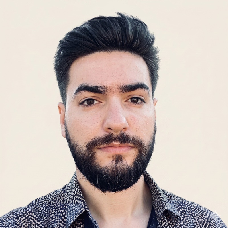Slava Nesterets, founder of Simple4u
